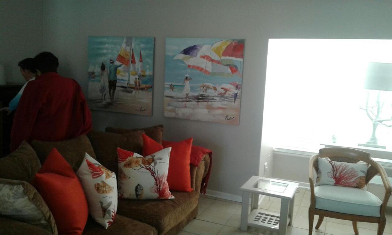 Villa 8 Oyster